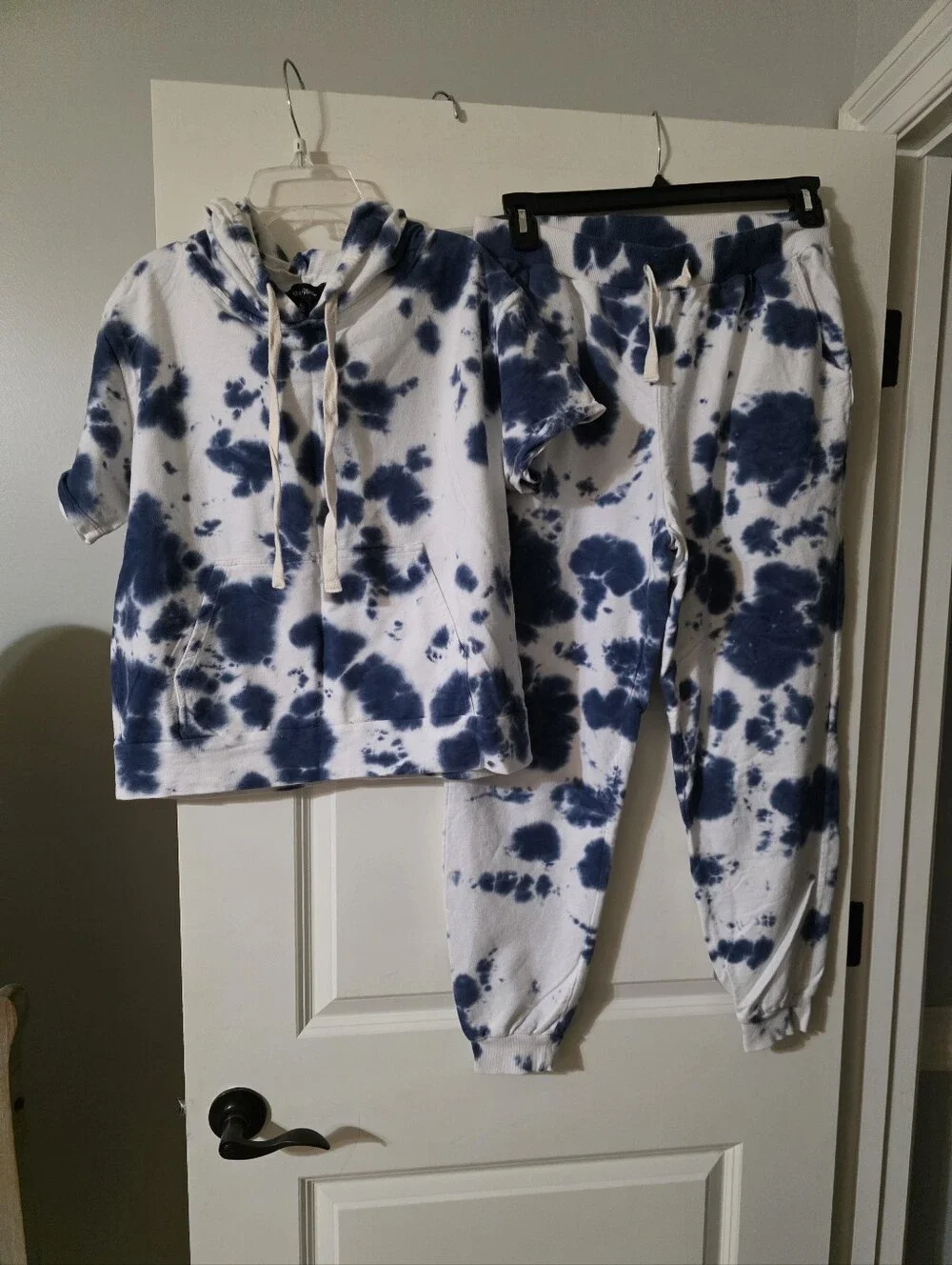 Lea & Viola Navy and White Tie-Dye Jogger Sweatpants with matching hoodie